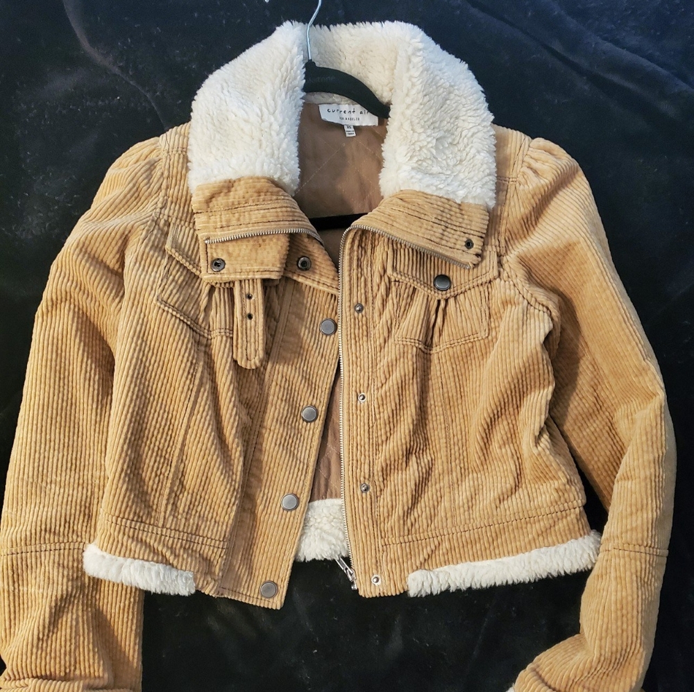 Currant Air tan corduroy crop bomber with Sherpa